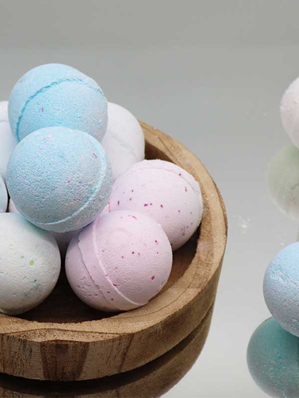 Essential Oil Bath Bombs Manufacturer